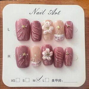 Elegant Pink Nail Art Set Size M